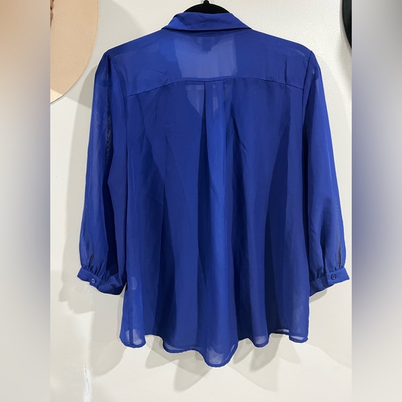 ⚡️Sheer Blouse L Royal Blue with stud collar - Picture 8 of 9